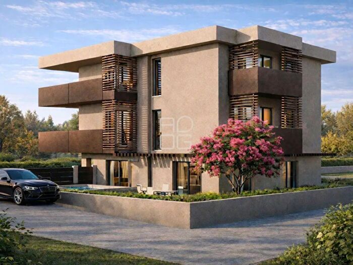 Appartamento quadrilocale in vendita in Via Como, Desenzano Del Garda