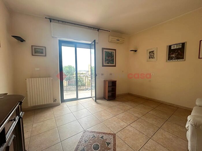 Appartamento quadrilocale in vendita in Via De Gasperi, Grottaglie