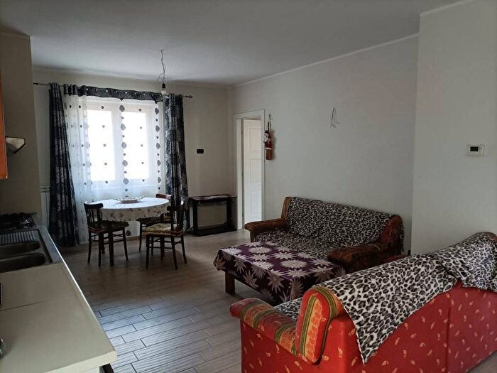 Appartamento trilocale in affitto in Sala, Serino