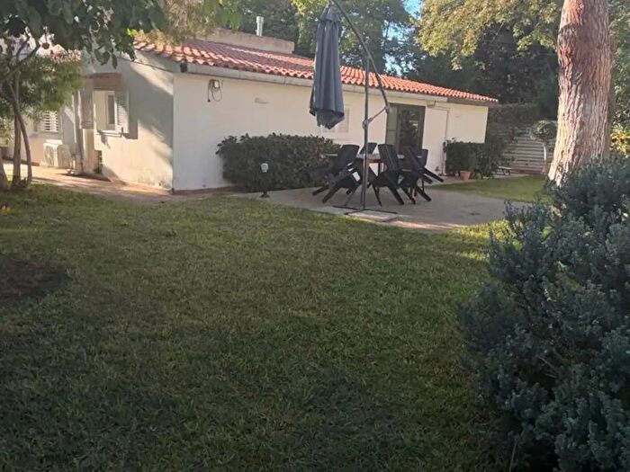 Casa quadrilocale in affitto in Via Marinai Alliata F, Palermo