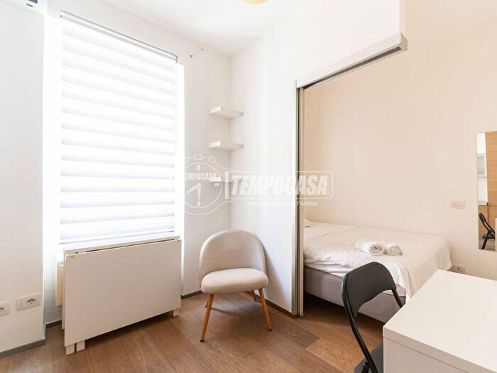 Appartamento monolocale in affitto in Via Rosolino Pilo, Porta Venezia, Milano