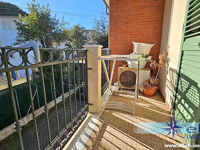 Appartamento quadrilocale in vendita in Massa