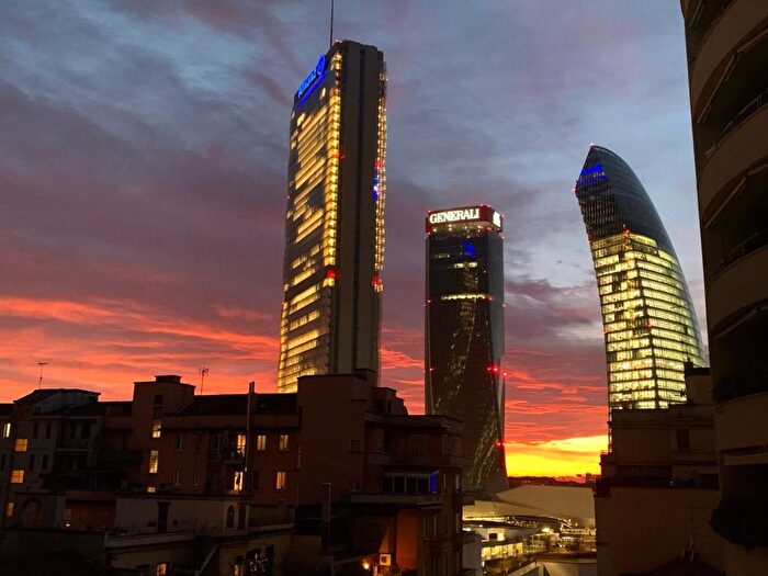 Appartamento trilocale in affitto in Via Giovanni Prati, Sempione, Milano