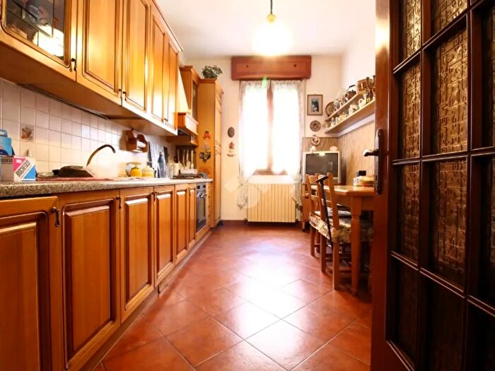 Appartamento trilocale in vendita in Via Giovanni Battista Melloni, Bologna
