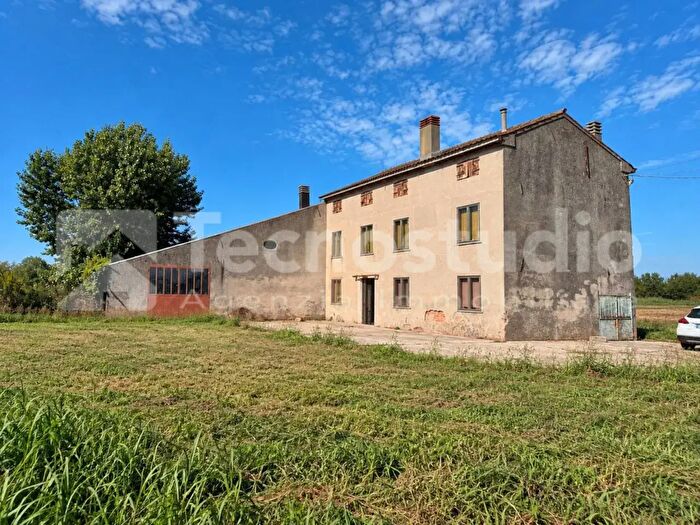 Casa trilocale in vendita in Cologna Veneta
