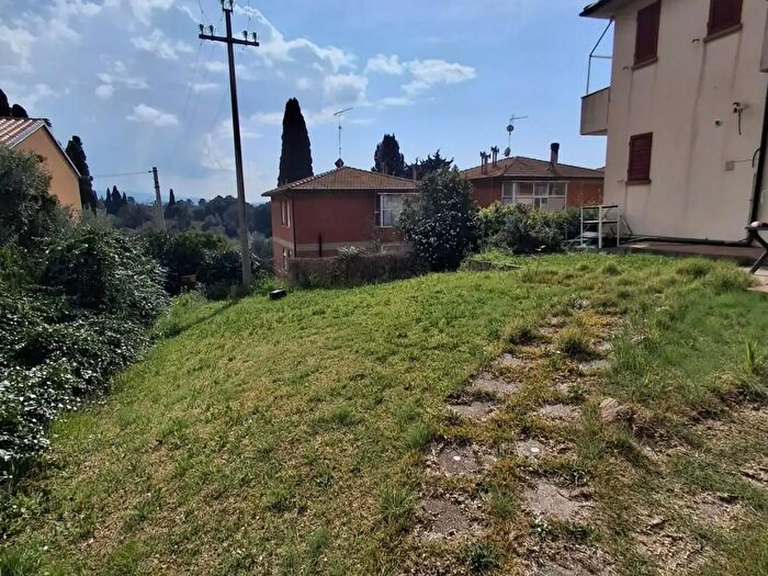 Appartamento trilocale in vendita in Castagneto Carducci