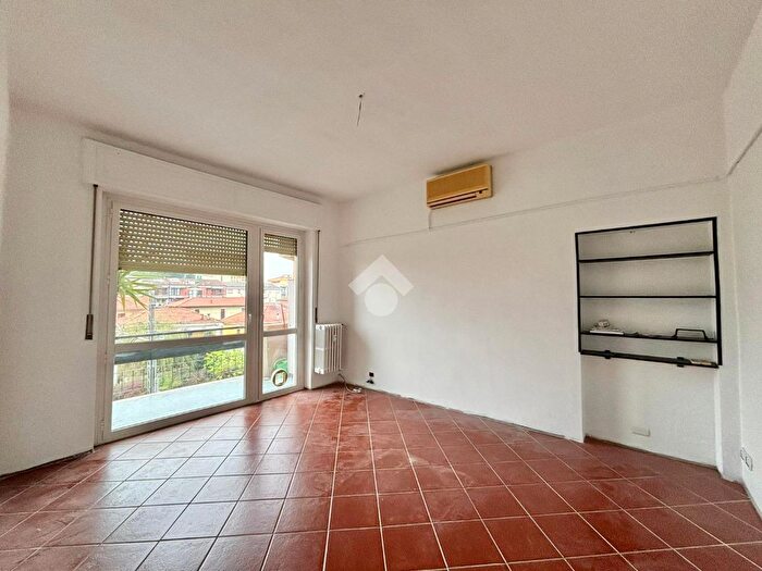 Appartamento bilocale in vendita in Str Privata Re, Novara