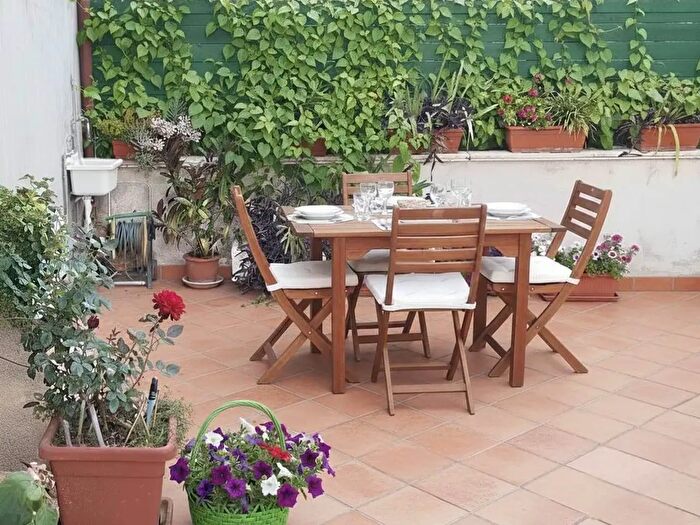 Casa con 5 locali in vendita in Via Bianchini, Prato