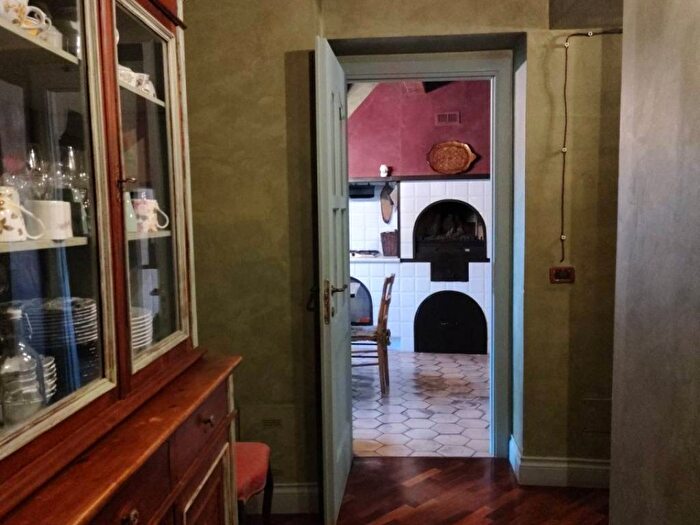 Appartamento con 5 locali in affitto in Strada Frazione Varano, Varano, Ancona