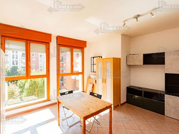 Appartamento monolocale in affitto in Via Caduti in Missione di Pace, Rubattino, Milano