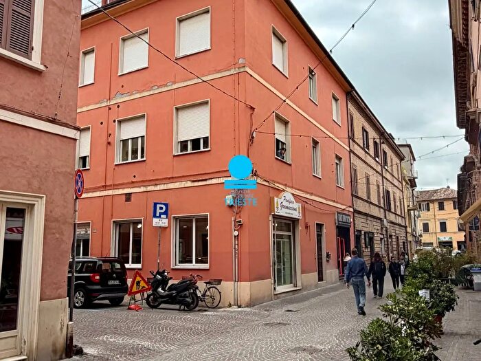 Appartamento quadrilocale in vendita in Via Cavour, Pesaro