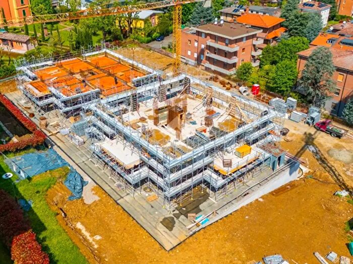 Appartamento trilocale in vendita in Via Leopardi, Maranello