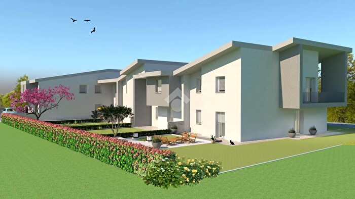 Case in Vendita e in Affitto - 2