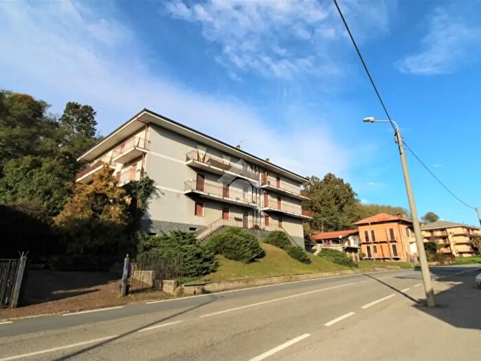 Appartamento trilocale in vendita in Via Torino, Roasio