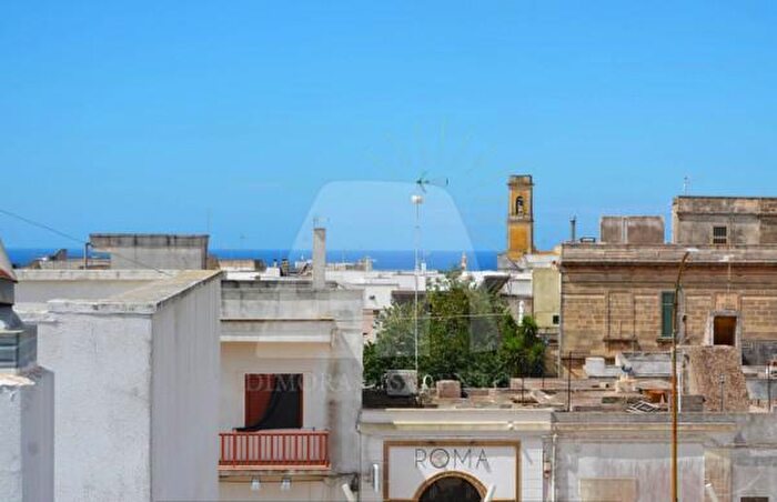 Casa trilocale in vendita in Via Armando Diaz, Salve