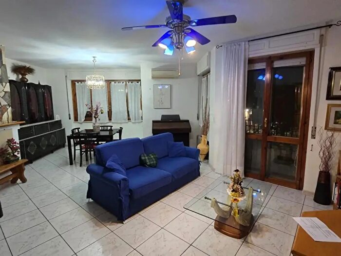 Appartamento quadrilocale in affitto in Via Beato Angelico, Cagliari