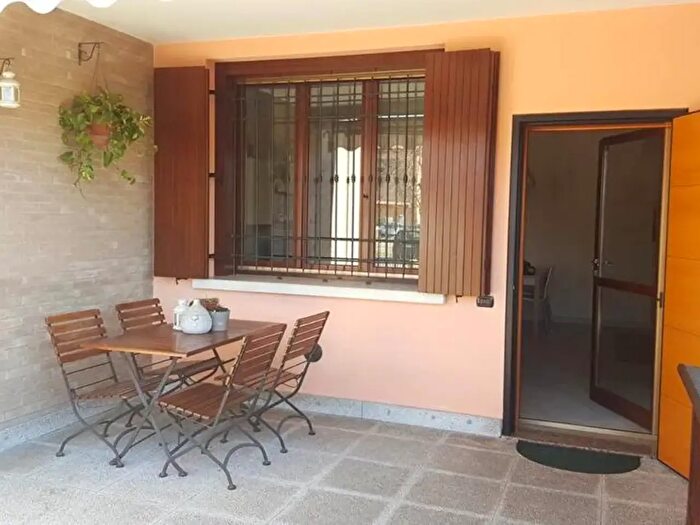 Casa quadrilocale in vendita in San Prospero Via della Pace, San Prospero