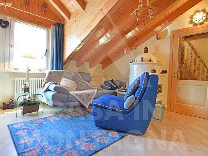 Casa trilocale in affitto in Via Udai, Centro, Mazzin