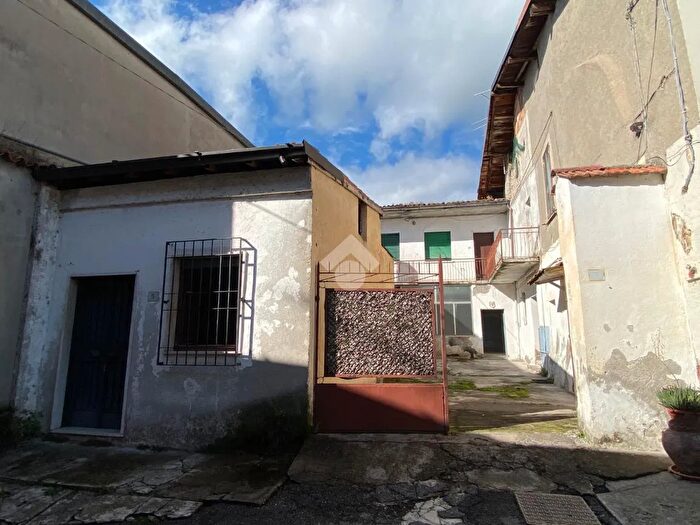 Casa con 5 locali in vendita in Vicolo Carebbio, Cazzago San Martino