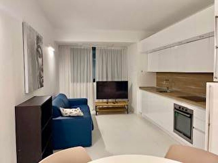 Appartamento bilocale in affitto in Viale Vittorio Veneto, Centro, Civitanova Marche