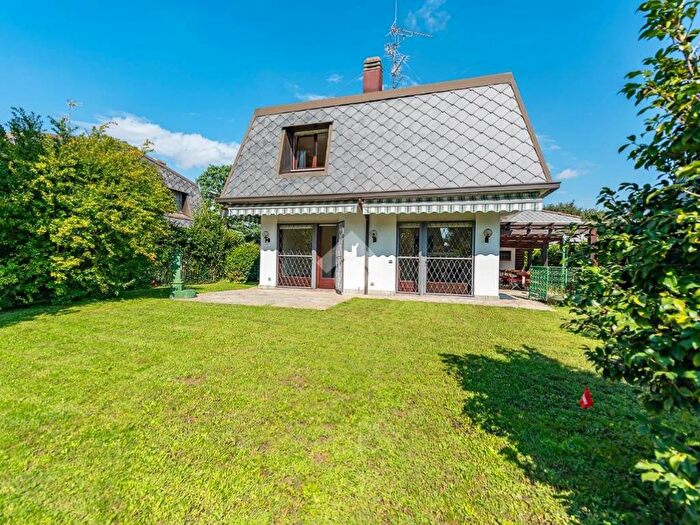 Casa quadrilocale in affitto in VIA DON GIOVANNI MINZONI, Centro, Arese