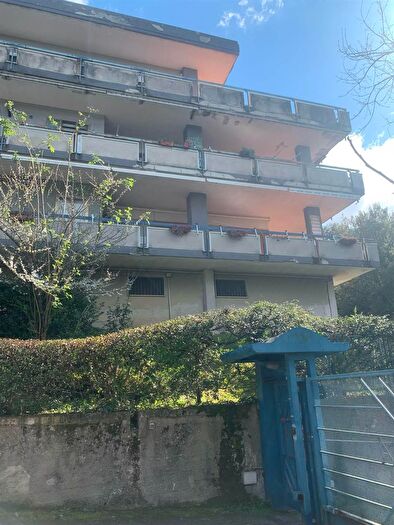 Appartamento con 9 locali in vendita in Benevento