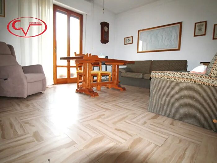 Appartamento con 5 locali in vendita in Via Leonardo da Vinci, San Giovanni Valdarno