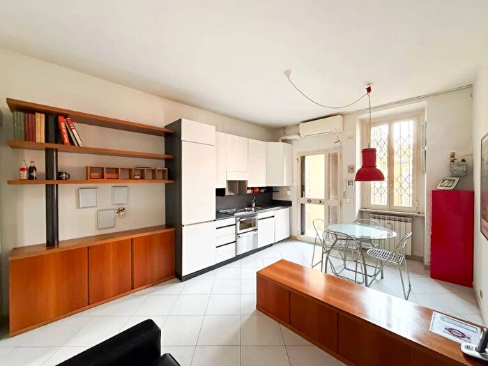 Appartamento bilocale in affitto in Via Pietro Borsieri, Isola, Milano