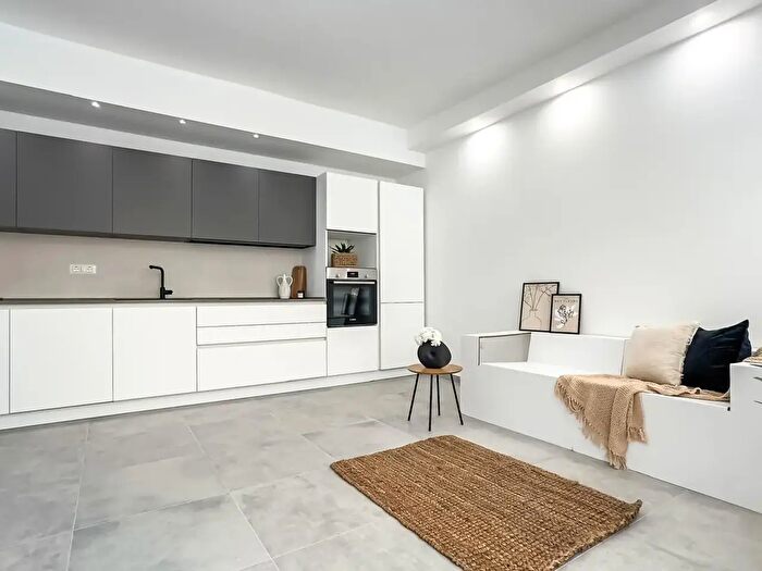 Casa bilocale in vendita in Via Mestre, Cagliari