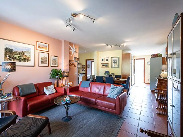 Appartamento con 5 locali in vendita in Via Bruno Torpigliani, Asciano