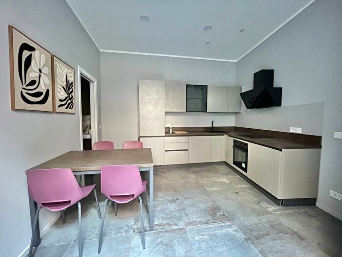 Appartamento trilocale in affitto in Via Pistone, Nizza Monferrato