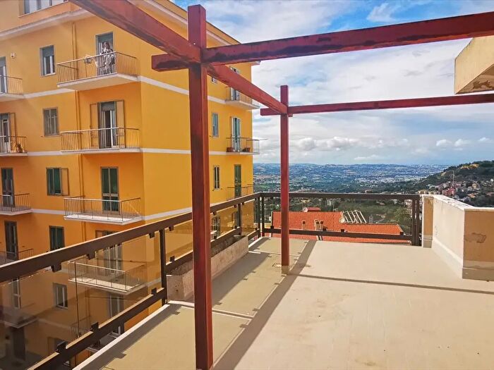 Appartamento quadrilocale in vendita in Via Silvino Olivieri, Chieti