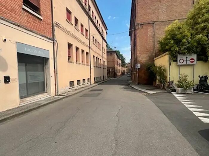 Appartamento quadrilocale in vendita in Piazzetta Arcangelo Corelli, Ferrara