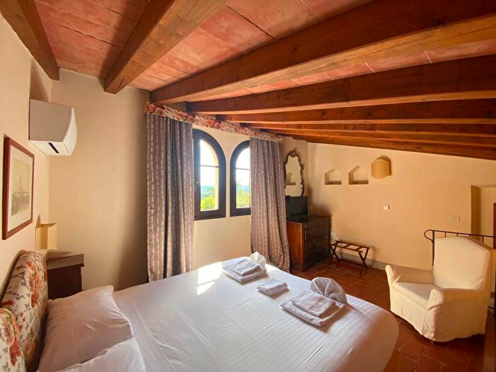 Appartamento bilocale in affitto in Cinque Vie, Firenze