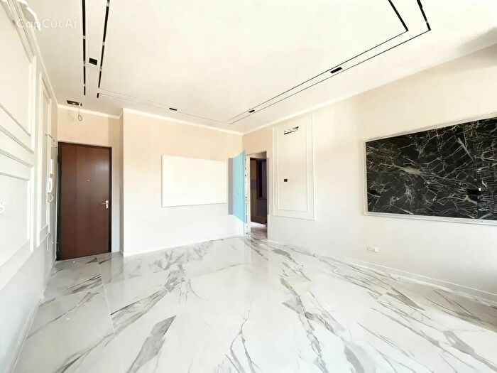 Appartamento trilocale in vendita in Via della Chiesa, Brescia