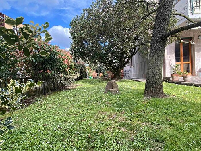 Appartamento con 7 locali in vendita in Via Pian di Grassina a, Bagno A Ripoli