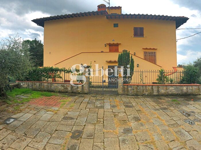 Casa con 8 locali in vendita in Via di Valle, Lastra A Signa