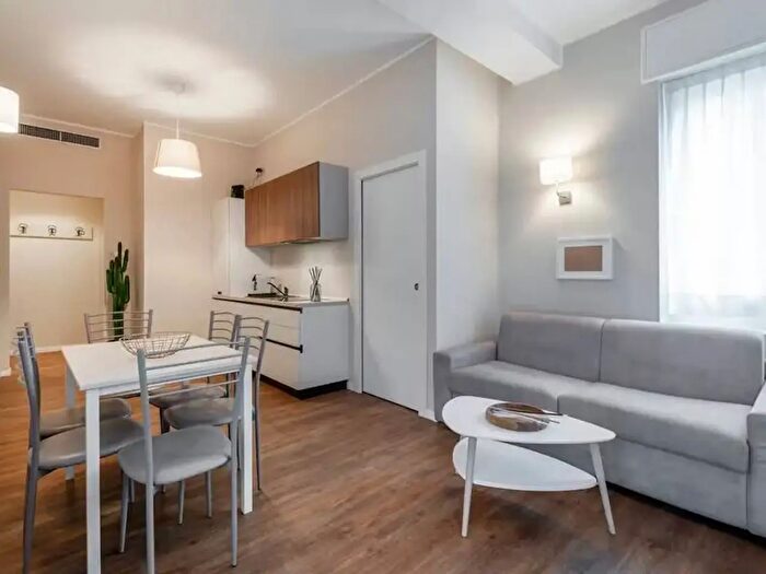 Appartamento bilocale in vendita in Via Piero della Francesca, Milano