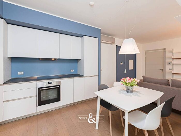 Appartamento bilocale in affitto in Via Volta, San Biagio, Monza