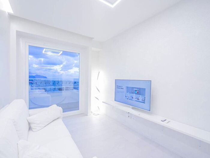 Appartamento bilocale in affitto in Via Gabriele DAnnunzio, Centro Città, Genova