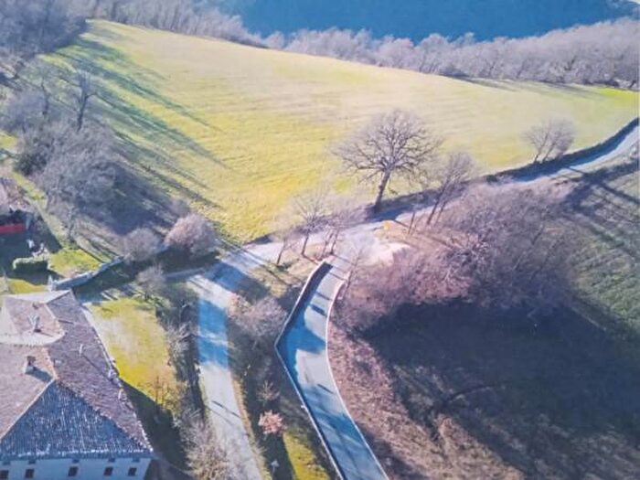 Casa con 5 locali in vendita in Località Pian della Serra, Pietralunga