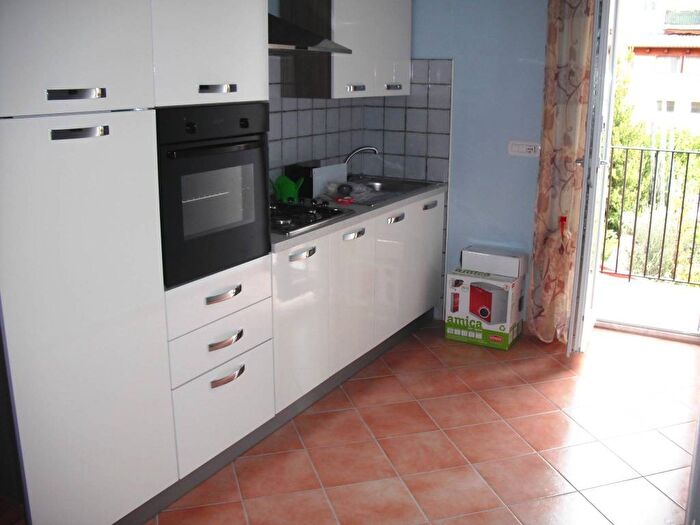 Appartamento trilocale in affitto in Via Enrico Costa, San Giuseppe, Sassari