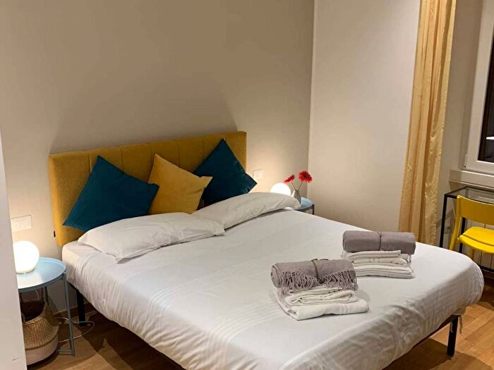 Appartamento bilocale in affitto in Via Pietro Crespi, Pasteur, Milano