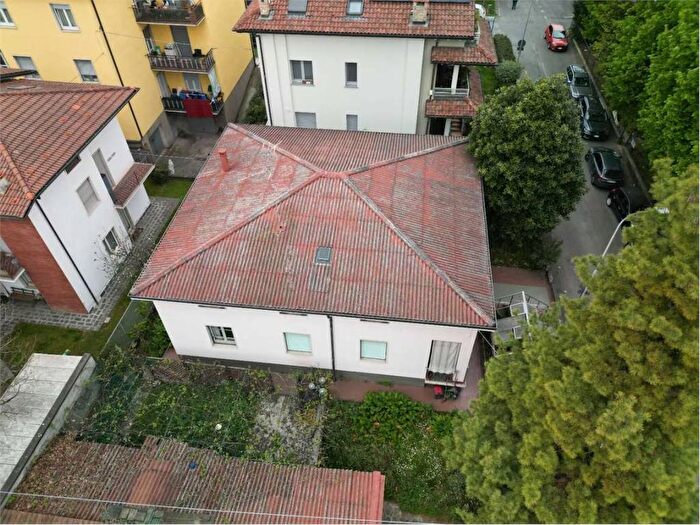 Casa quadrilocale in vendita in Sforzatica, Dalmine