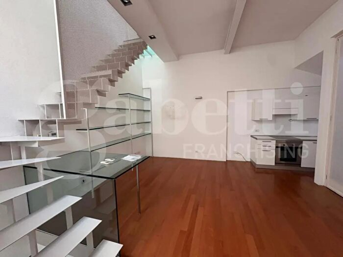 Appartamento bilocale in vendita in Corso Garibaldi, Cremona