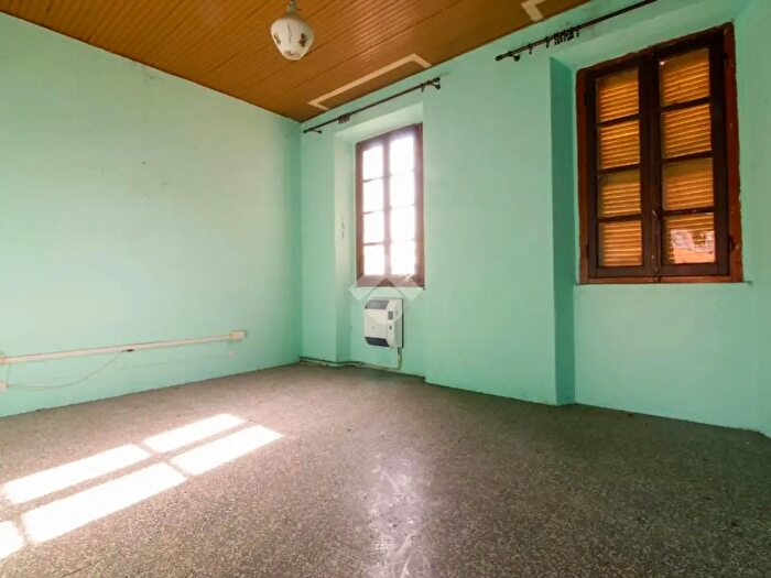 Casa bilocale in vendita in Via Cavour, Agrate Brianza