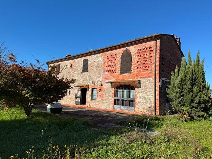 Casa quadrilocale in vendita in Via Piave, Ponte Buggianese