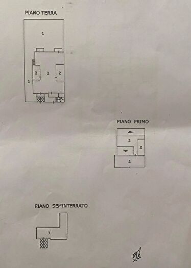 Case in Vendita e in Affitto - 3