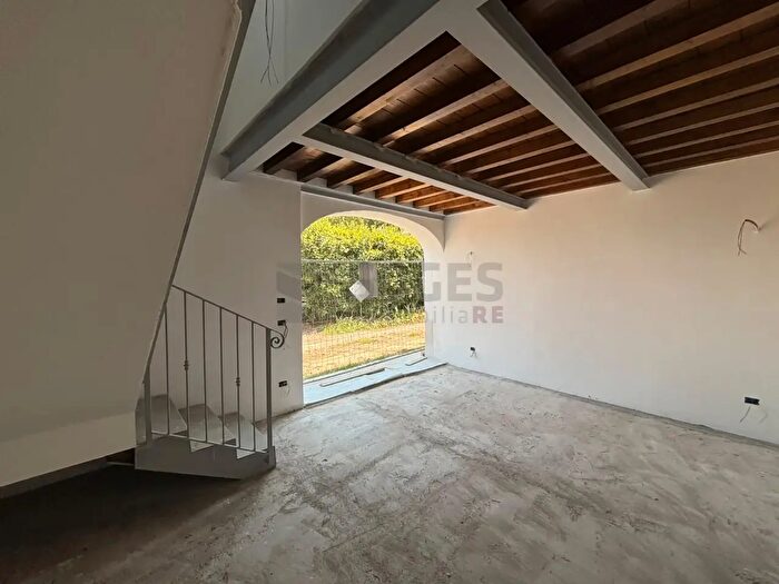 Casa con 5 locali in vendita in Sr, Figline e Incisa Valdarno
