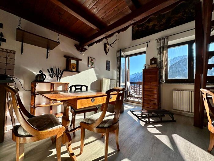 Appartamento trilocale in affitto in Via Principale, Sestriere